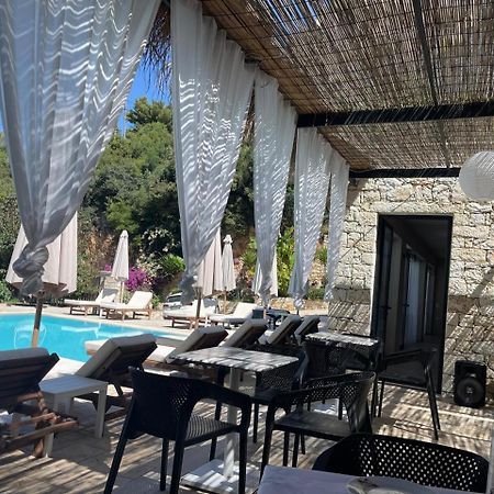 Hotel Platon Saranda Kültér fotó
