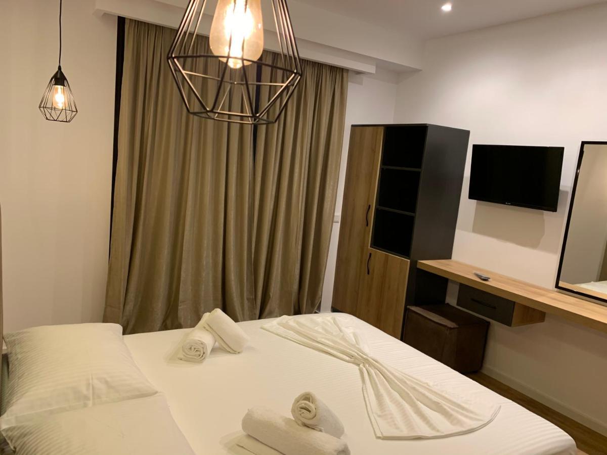 Hotel Platon Saranda Kültér fotó