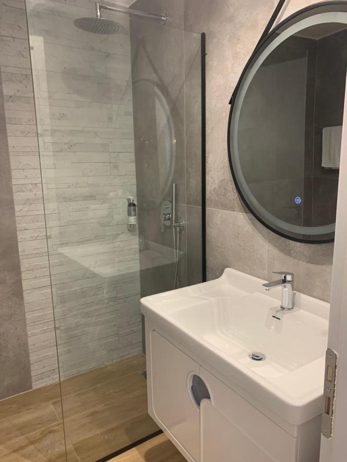 Hotel Platon Saranda Kültér fotó